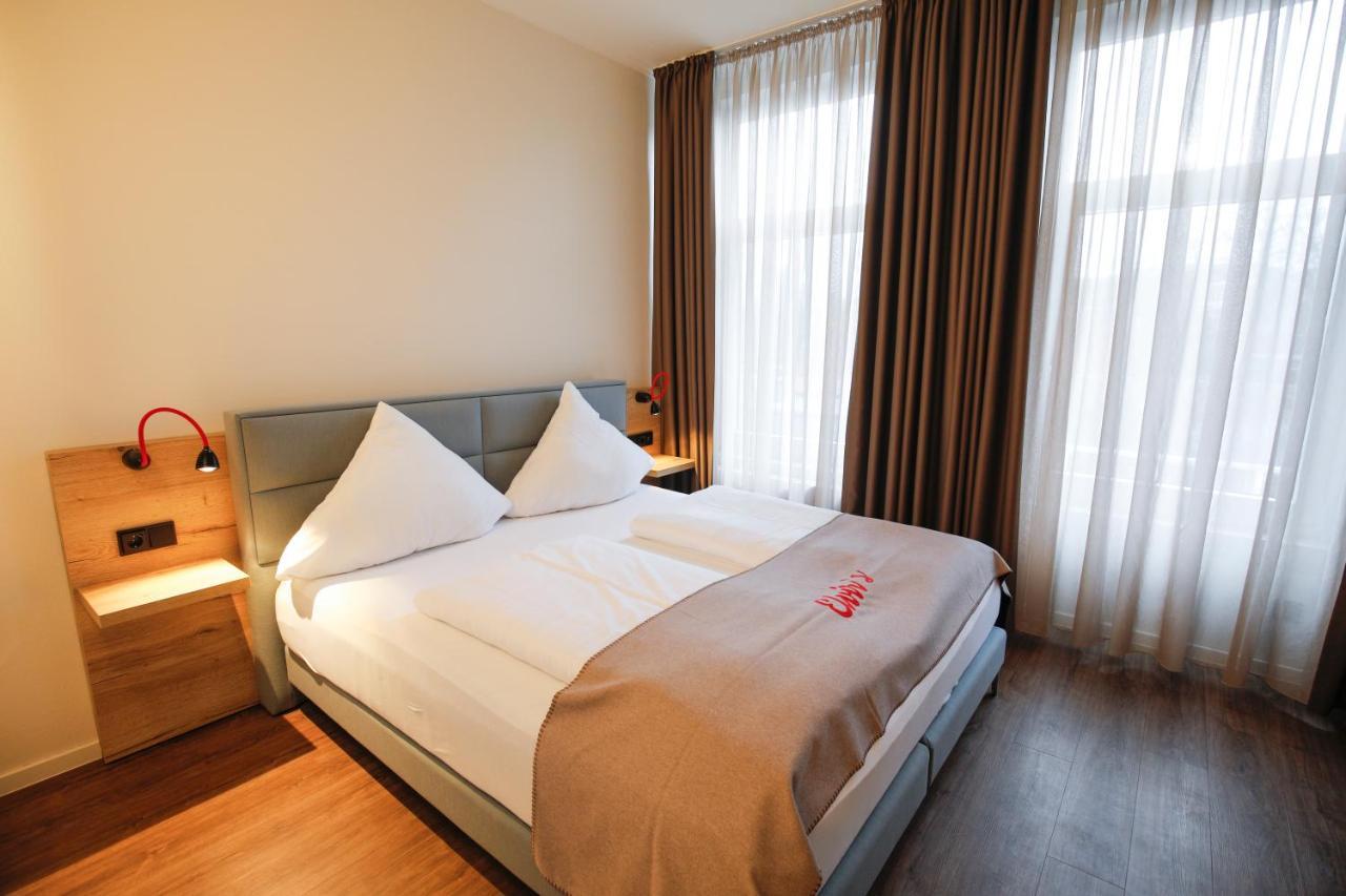 ווסטרשטדה Hotel Restaurant Zur Linde מראה חיצוני תמונה